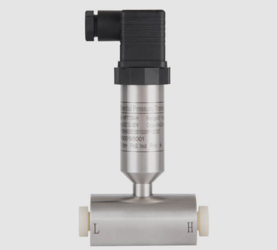 HPT700H differential pressure transducer industrial sensor front view for pressure monitoring systems