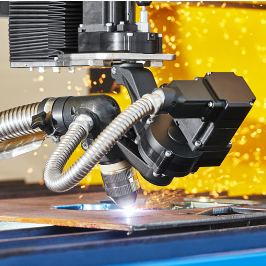 CNC 8070elite L processing tubes with laser precision