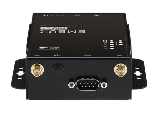 Nexcom NIO 51 industrial gateway DIN rail mount design with RS232 RS485 and RJ45 interface