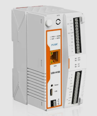 PUSR USR M100 4G I O gateway front panel with Ethernet and serial ports