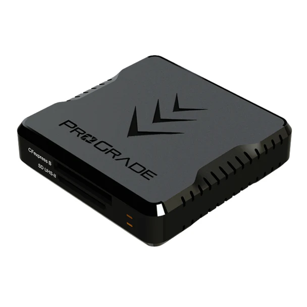 ProGrade Digital CFexpress Type B & UHS-II SDXC Dual-Slot USB 3.2 Card Reader
