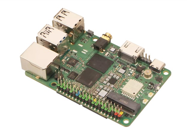 Radxa Dragon Q6A 12GB, Edge AI 12 TOPS Single Board Computer (SBC)