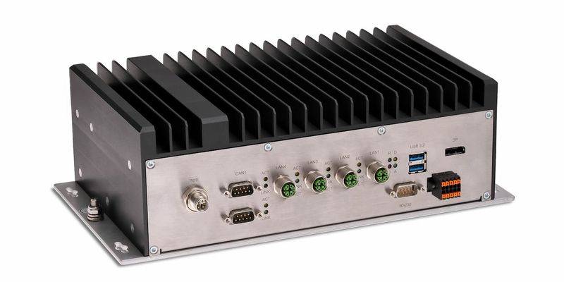 Syslogic IPC/RML10L70-R101E-10, Intel Core i7-1370PRE P-Series, Railway Computer