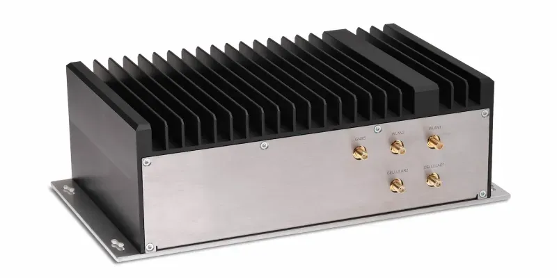 Syslogic IPC/RML10L70-R101E-10, Intel Core i7-1370PRE P-Series, Railway Computer
