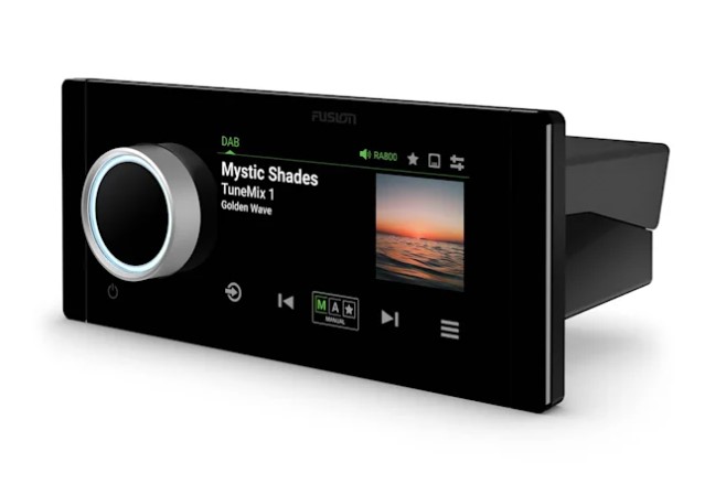Garmin Fusion Apollo MS-RA800, 800 x 480 Pixels, 4.3" Marine Head Unit