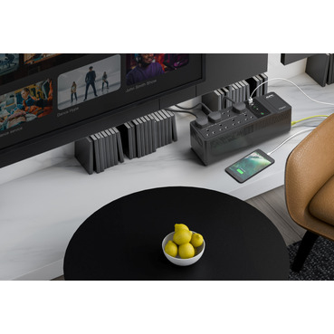 APC Back-UPS 1050VA with connected devices for home office setup