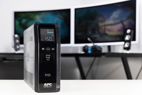 APC Back UPS Pro 1600VA AVR UPS for PC and router setup