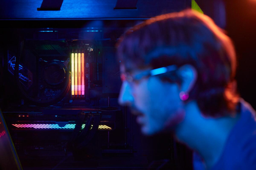 Kingston FURY Renegade RGB XMP, 32GB 6400MT/s DDR5 DIMM RAM for PC/Server