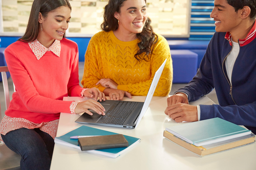 HP Chromebook 15-de0000na Intel® 2.3 GHz 15.6" 4 GB, 64 GB