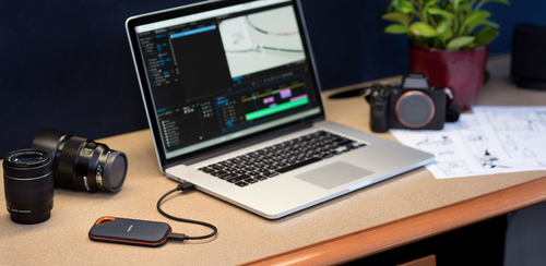 SanDisk Extreme PRO 4TB SSD, USB-C 2000MB/s, , Portable Black/Orange