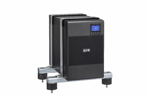 Tower UPS Eaton 9SX3000IMBS showing AC outlets and ports