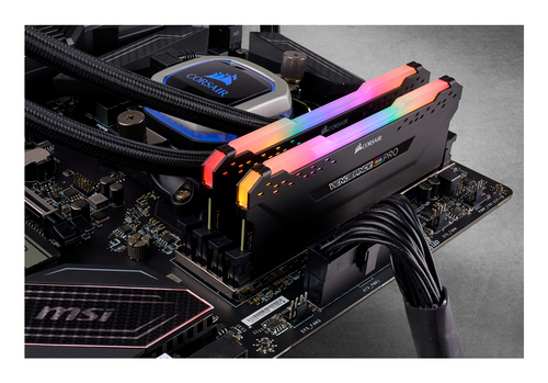 Corsair Vengeance RGB Pro 16 GB DDR4, 2 x 8 GB 3600 MHz, 288-pin DIMM RAM