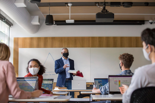 HP EliteBook 840 Aero G8, Intel® Core™ i7 2.8 GHz 14" 1920 x 1080 16 GB, 512 GB