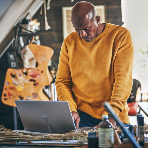 HP ZBook Studio G11 Intel Core Ultra 7,16" 32 GB 1 TB Windows 11 Pro