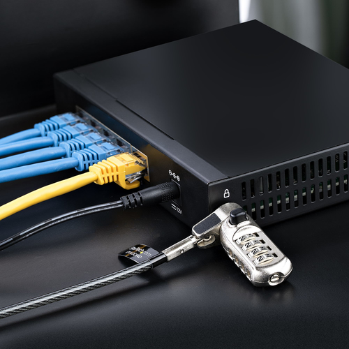StarTech.com, 2.5GBASE-T 5 Port Gigabit Ethernet, Unmanaged  Switch