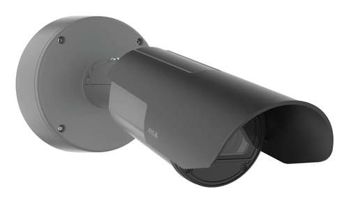 Q1800-LE camera capturing high-speed vehicles up to 250 km/h with infrared night vision