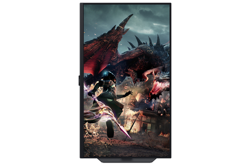 Samsung 32" QHD monitor displaying smooth 180Hz gameplay