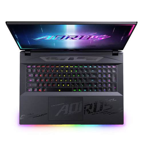 GIGABYTE AORUS MASTER 18 BZH Gaming Laptop - 18.0“ 32 GB, 2 TB, Windows 11 Pro