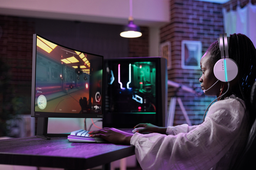 Philips Evnia 5000 (27M2C5200W/00), (27"), Full HD, LCD Monitor