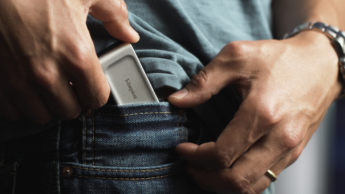 Kingston XS2000 2TB Portable SSD USB-C 3.2 Gen 2, 2000MB/s, Black/Silver