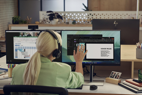 HP 715 Rechargeable Multi-Device Mouse, Ambidextrous, RF Wireless 3000 DPI