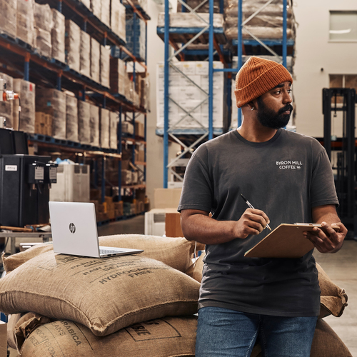 HP ProBook 440 14 G9, Intel® Core™ i5, 1.3 GHz 14" 1920 x 1080 16 GB, 256 GB