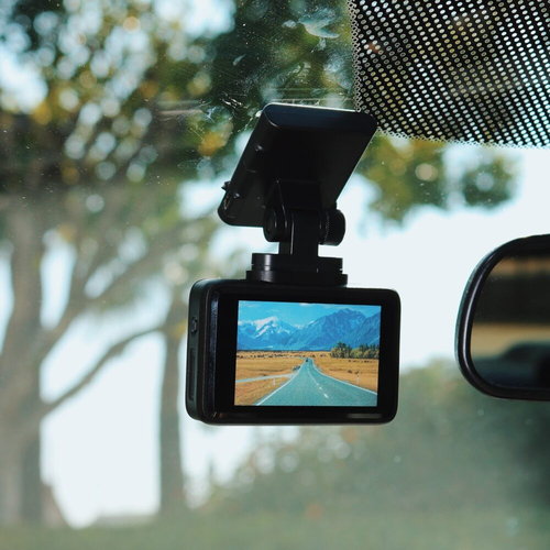 MyGEKOgear Orbit 535 4K dash cam capturing clear road footage