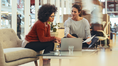 AOC (Q27E3UMF) 68.6 cm (27"), 2560 x 1440 pixels, Quad HD Monitor