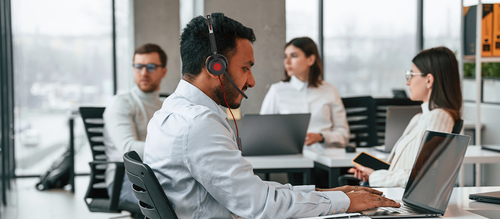 V7 HU621 Premium Headset ANC, USB-A/C , Wired, 20 - 20000 Hz, Headset/Headphone