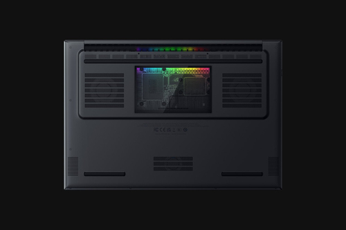 Razer Blade 18 RZ09-05299WR4-R3W1 Intel Core Ultra 9 32GB/2TB 18 Inch UHD Laptop