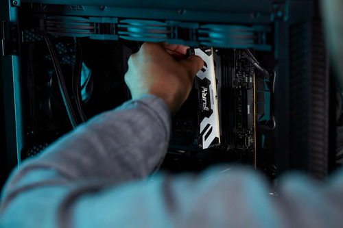 Kingston Technology FURY 48GB 8000MT/s DDR5 288-pin DIMM Memory for PC/Server