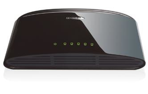 D-Link (DES-1005D), Fast Ethernet Unmanaged Switch