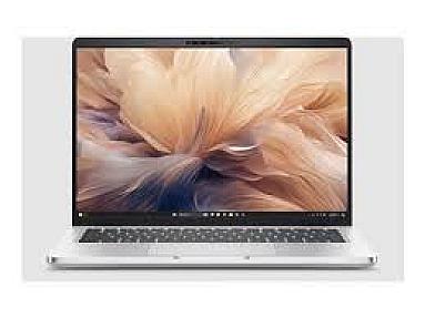 Dell Pro 14 Plus PB14250 Intel Core Ultra 7  32 GB RAM 512 GB SSD Full HD Plus
