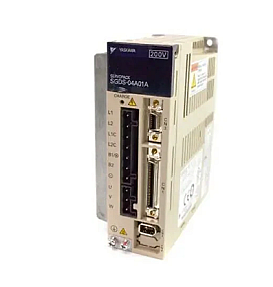 Yaskawa SGDS-04A01A servo amplifier Sigma II 400W 200 to 230VAC industrial SERVOPACK
