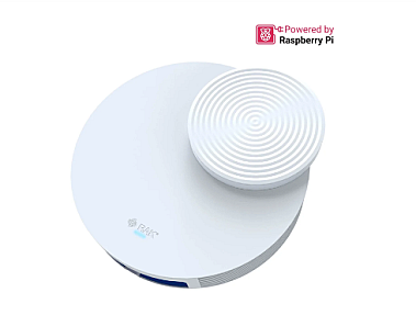 M310 5G gateway small cell with LTE and LoRaWAN internal antennas front view