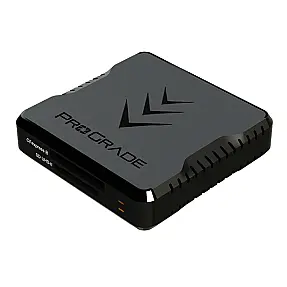 ProGrade Digital CFexpress Type B & UHS-II SDXC Dual-Slot USB 3.2 Card Reader