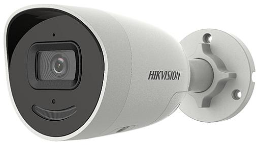 Hikvision DS-2CD2066G2-IU/SL mounted on a white ceiling, showing full outdoor surveillance coverage
