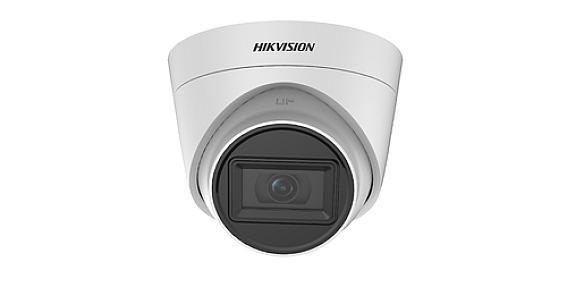 Hikvision DS-2CE78H0T-IT3FS 5MP outdoor wired CCTV camera mounted on ceiling for night surveillance